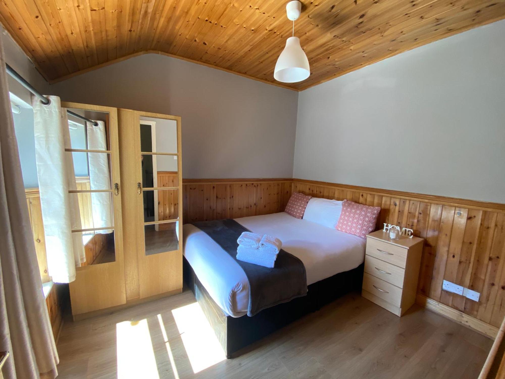 Cosy City Centre Guest Room Shared Home Galway Exterior photo